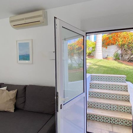 Villa Sandra Al Fresco Apartment Нерха Экстерьер фото